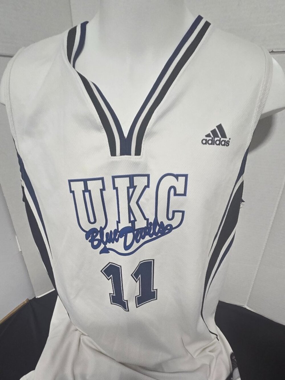 Adidas UKC Blue Devils #11 Basketball Jersey | Size XL